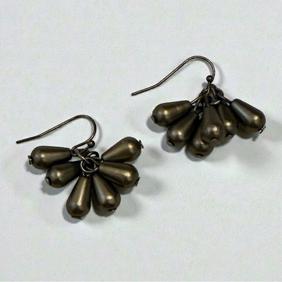 Vintage ‘90s Dark Grey Metal Cluster Dangle Earrings - Picture 2 of 4